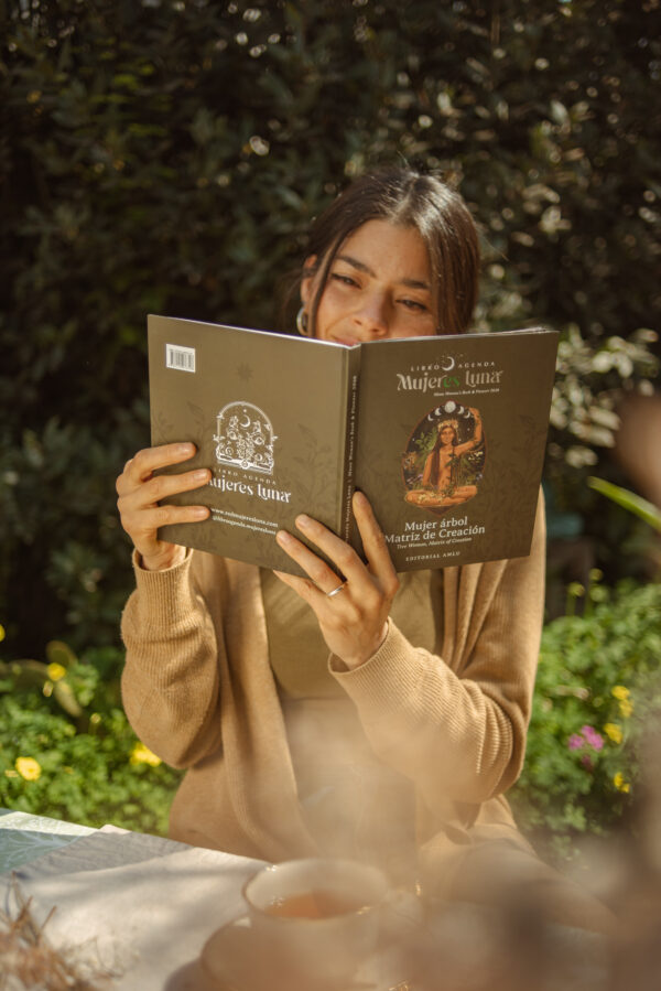 Promo Especial · Agenda Mujeres Luna 2026 + Marcapáginas regalo