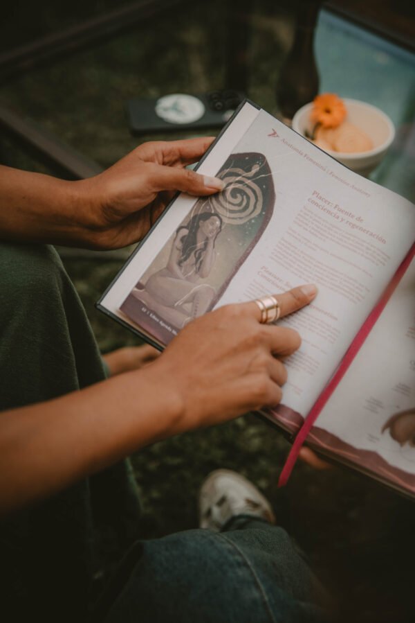 Libro Agenda Mujeres Luna 2027