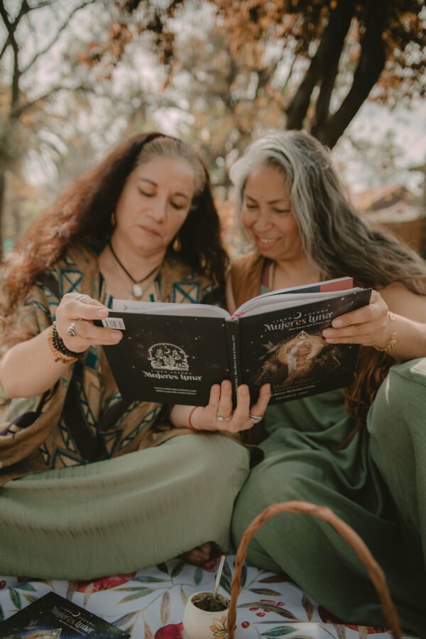 Libro Agenda Mujeres Luna 2027