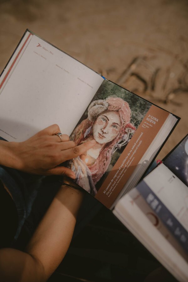 Libro Agenda Mujeres Luna 2027